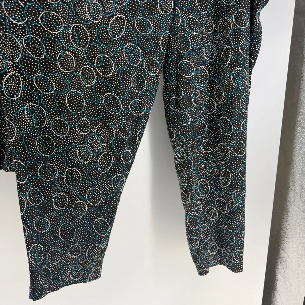 Maggie Lawrence measurements shirt